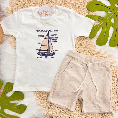 Conj. Camiseta Sailboat e Bermuda em Linho - Off White e Areia